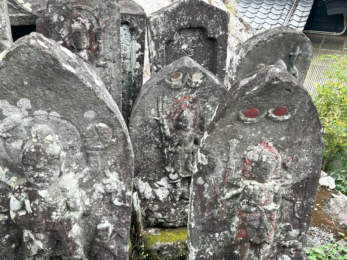 フルドモリ庚申塔群